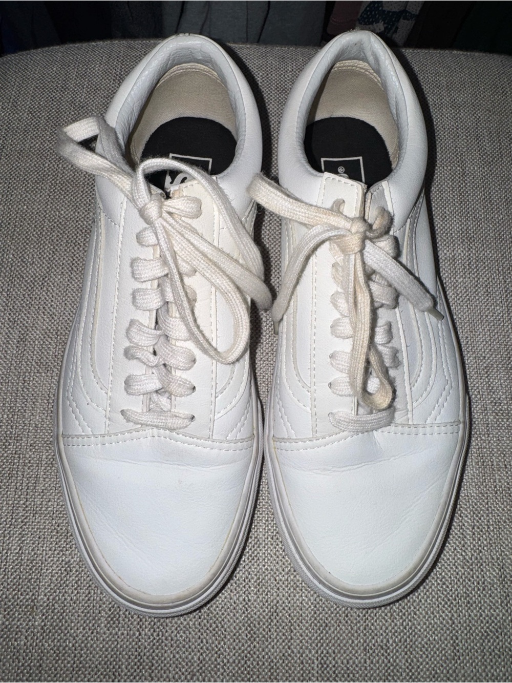 Vans Unisex White Low-Top Leather Sneakers